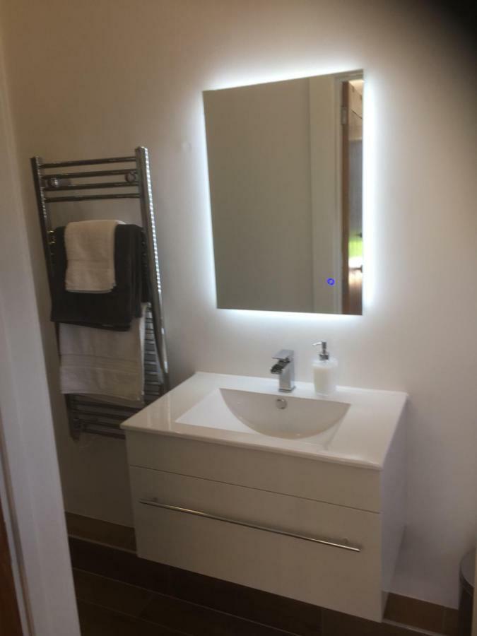 Willow Court Farm Studio South & Petting Farm, 8 Mins From Legoland & Windsor, 15 Mins From Lapland Uk Exteriér fotografie