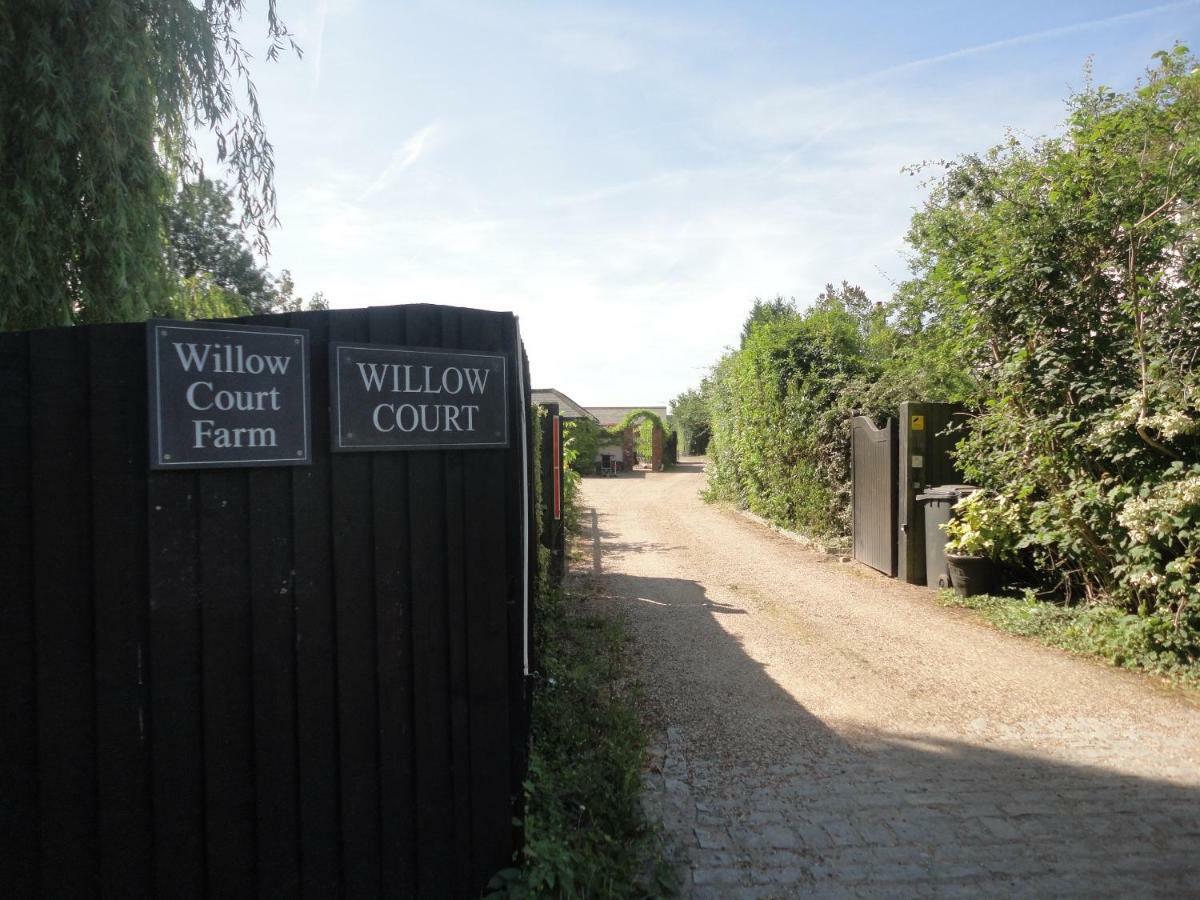 Willow Court Farm Studio South & Petting Farm, 8 Mins From Legoland & Windsor, 15 Mins From Lapland Uk Exteriér fotografie